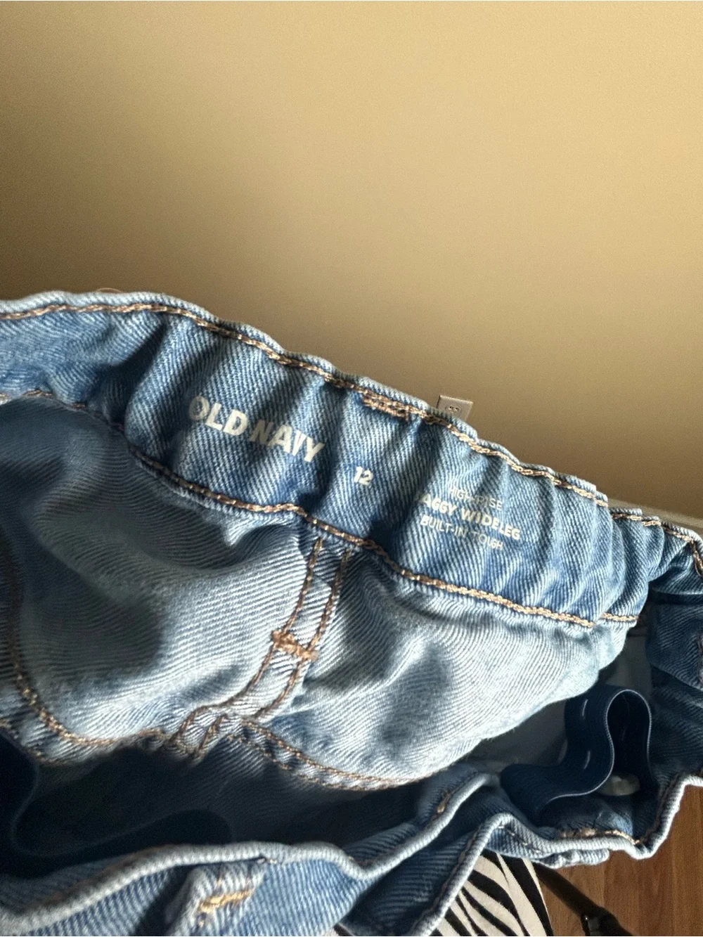 Old Navy Girls Size 12 Baggy Wide Leg Jeans Adjustable Waist Light Wash